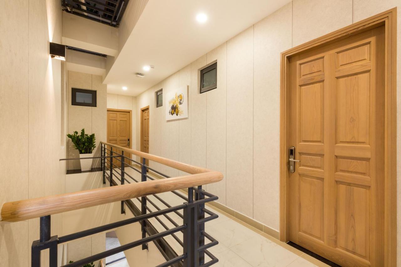 Yours Studio Airport Hotel Ho Chi Minh City Exterior photo